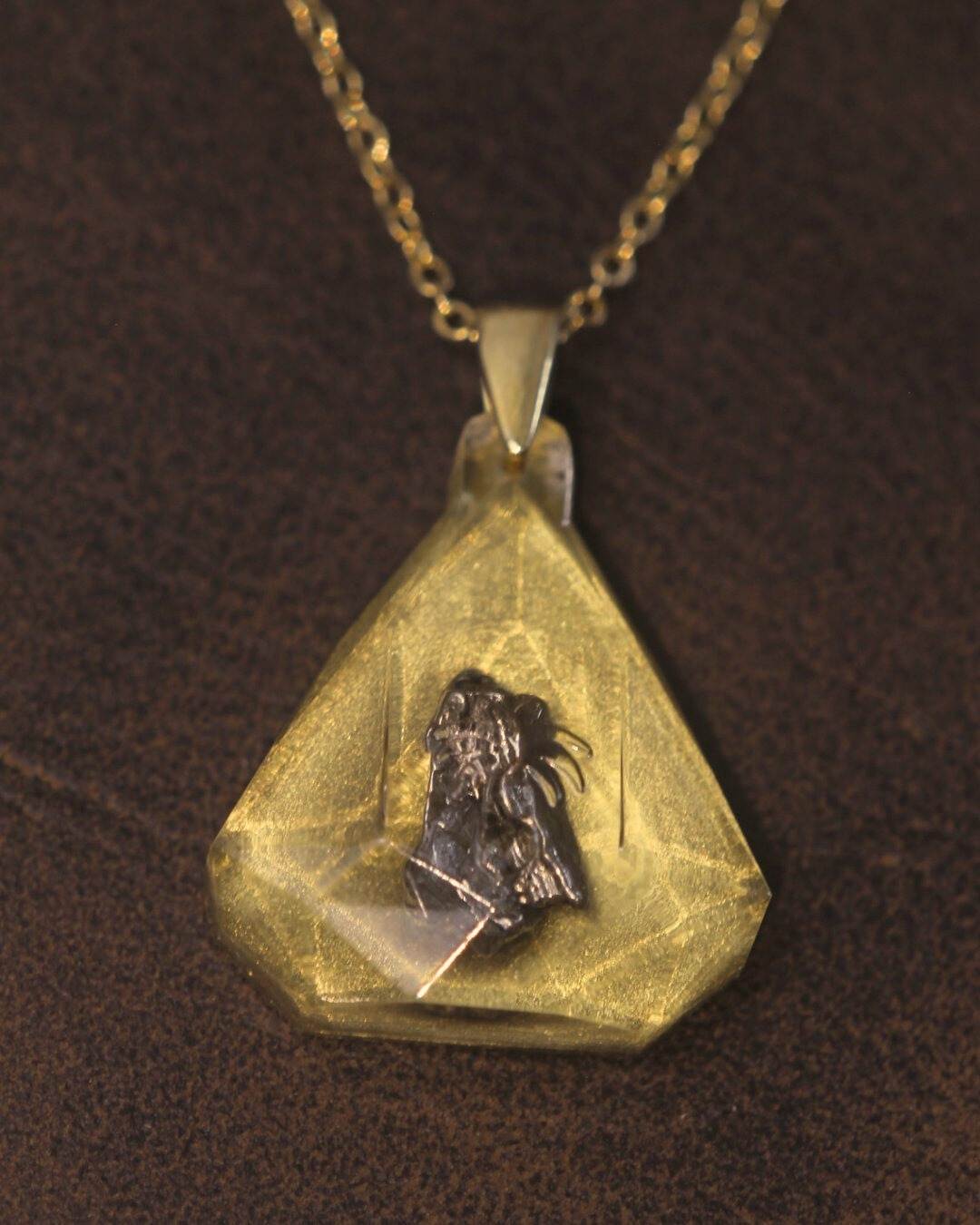 Golden Pirave Diamond Reversed - Meteorit, 22mm