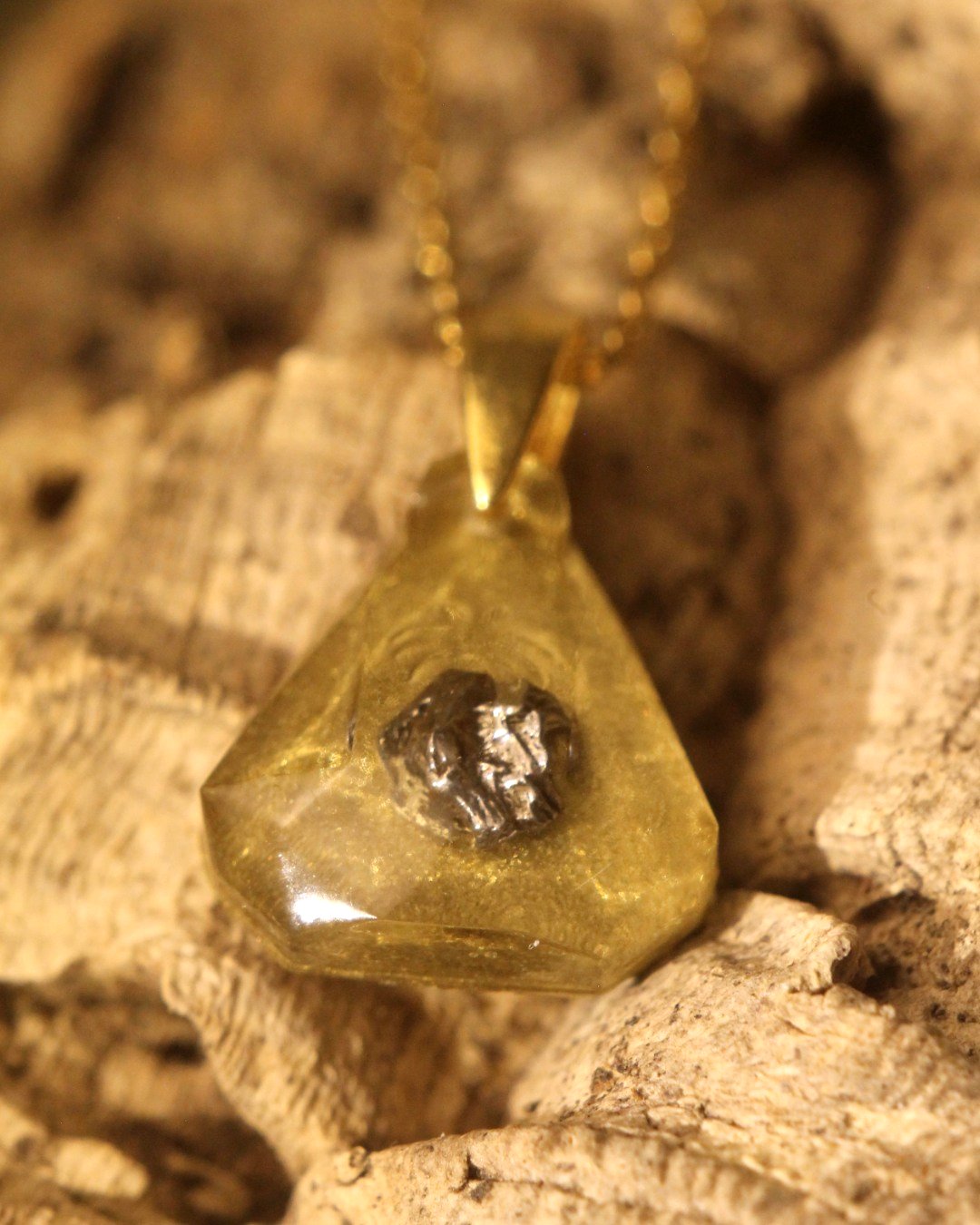 Golden Pirave Diamond Reversed - Meteorit