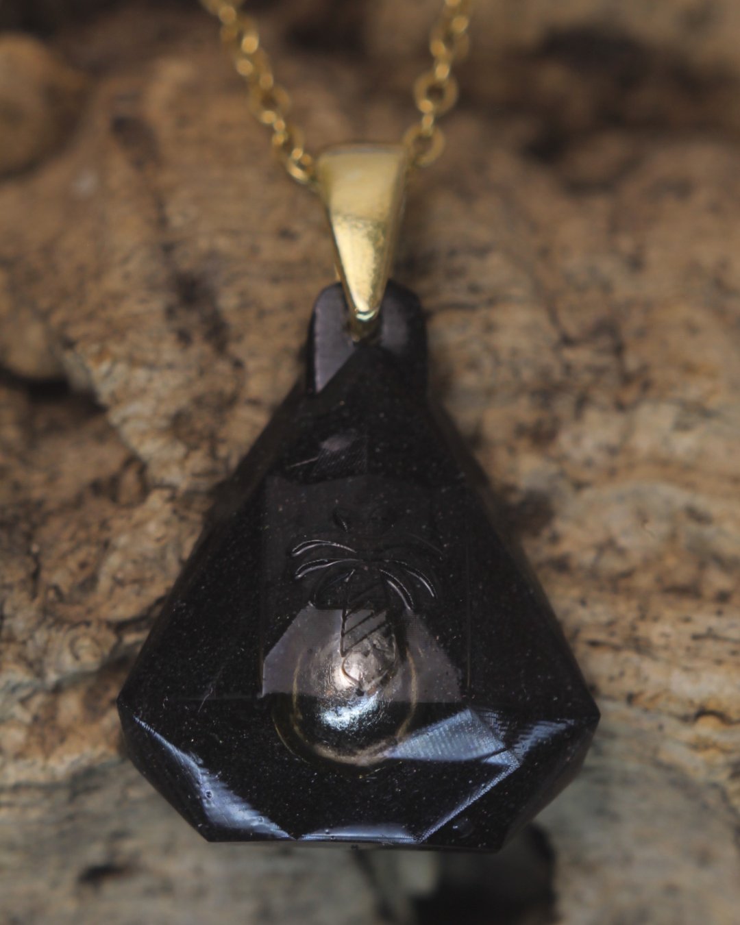 Midnight Black Diamond - Golden Pearl !F